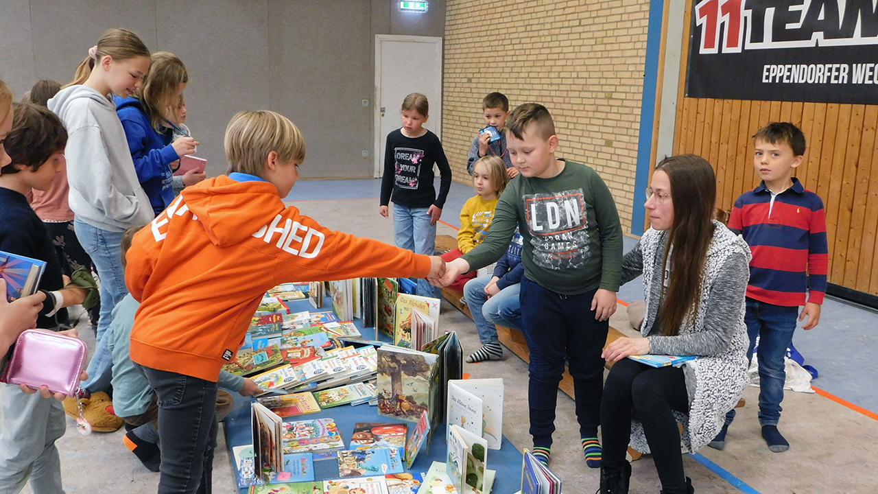 Bücherflohmarkt